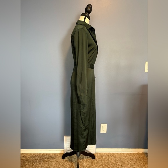 Aritzia Babaton Forest Green Button-Up Midi Dress w/ Belt size 2 - Picture 6 of 11